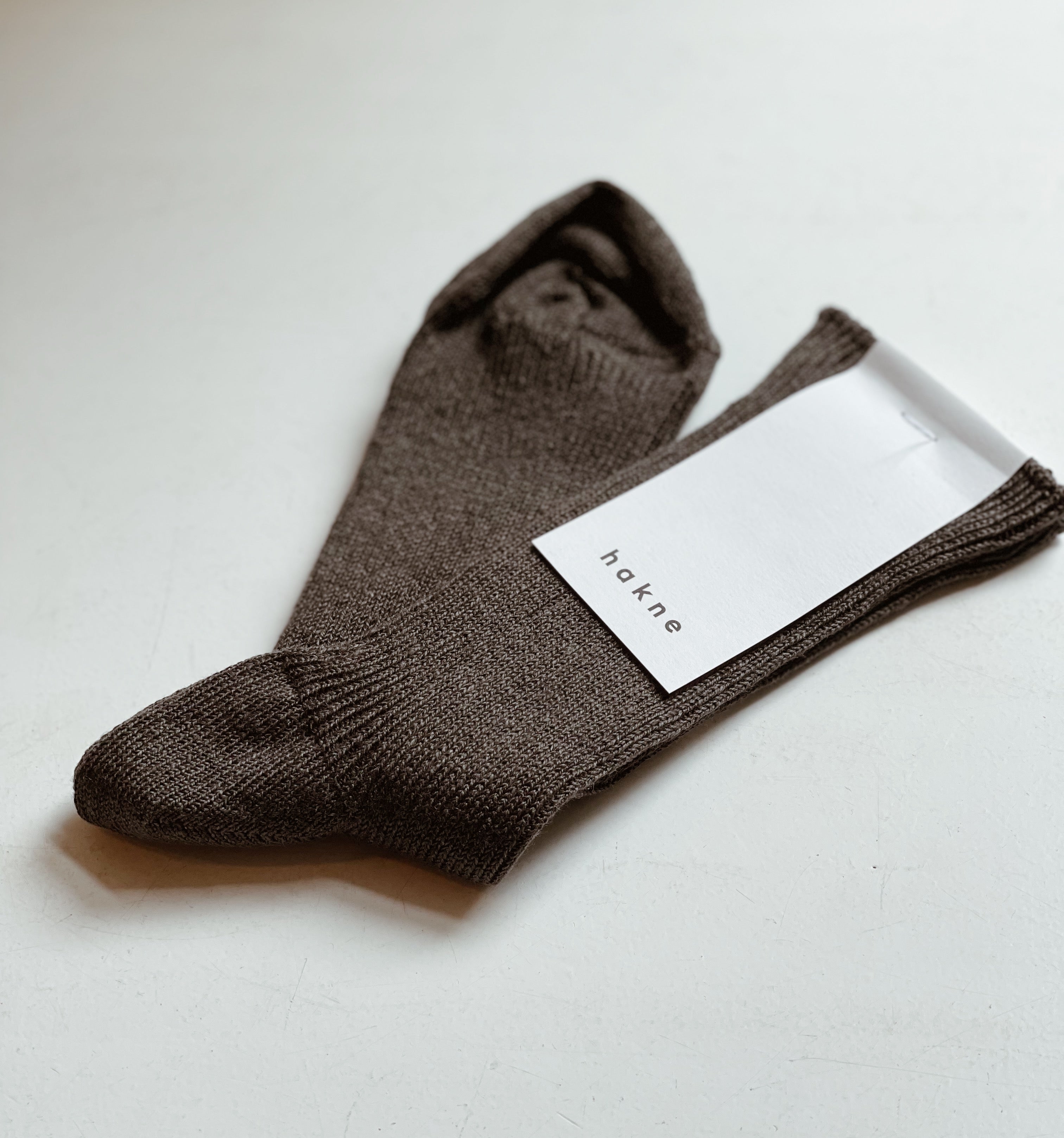 Linen Ribbed Socks / Mocha Brown