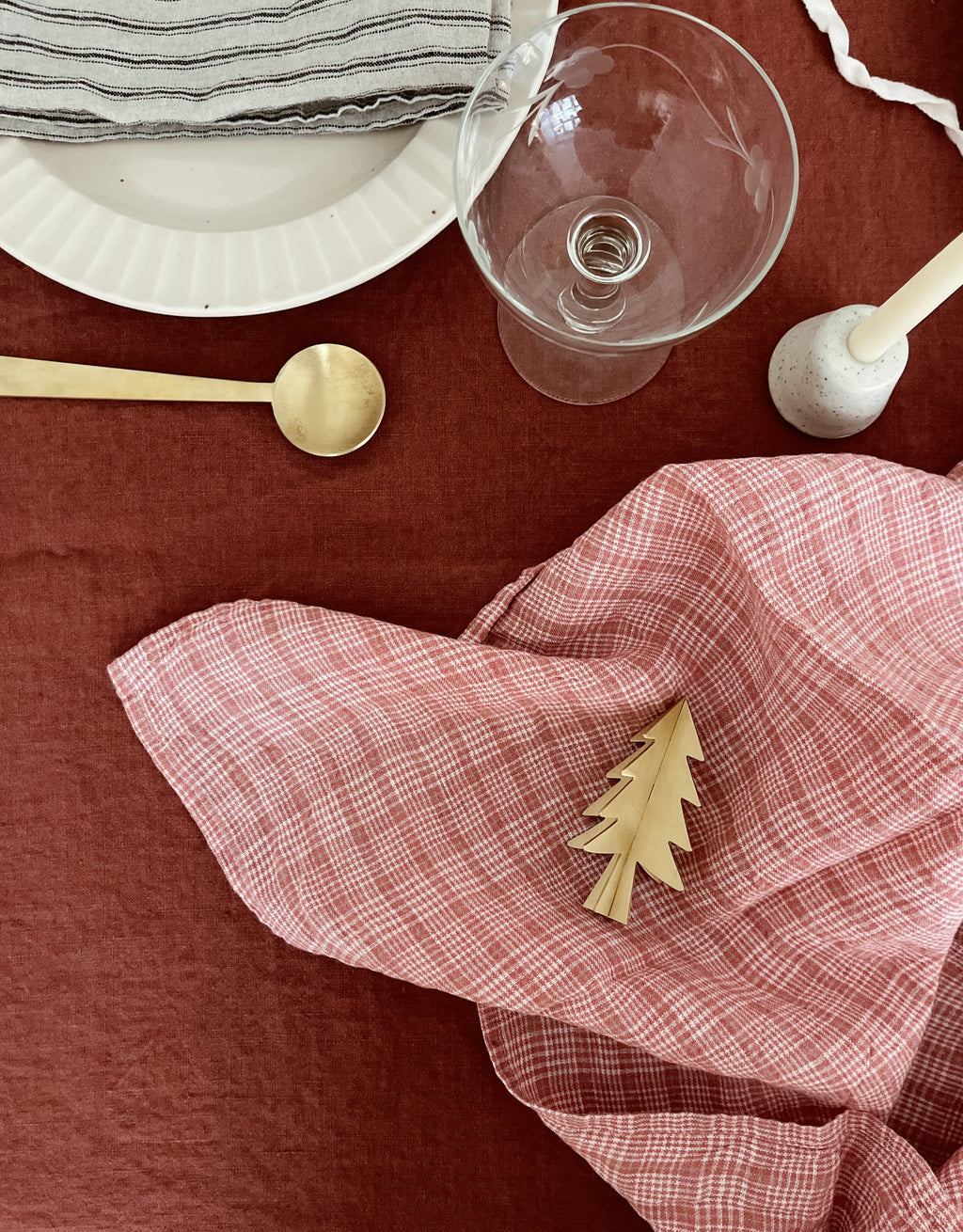 Linen Napkin / Red Checks