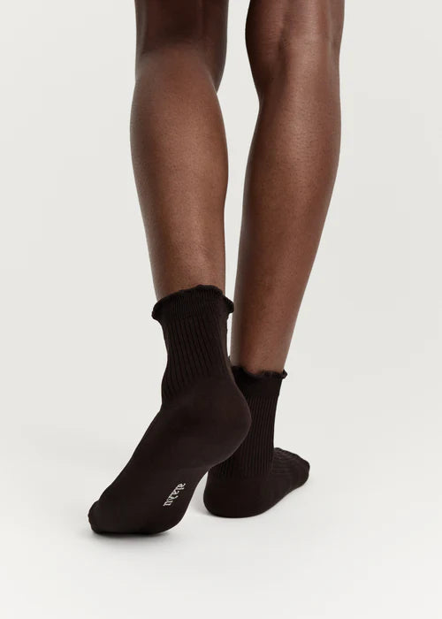 Cotton Frill Socks / Chocolate