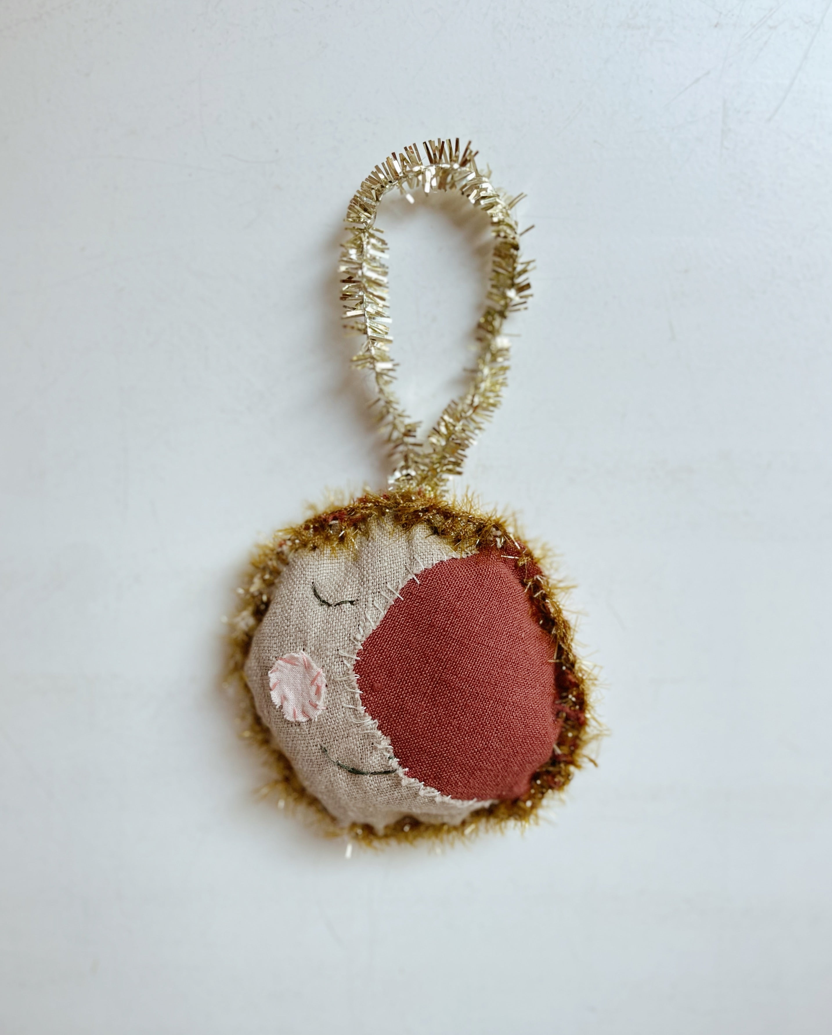 Round Moon Ornament / Red & Pink