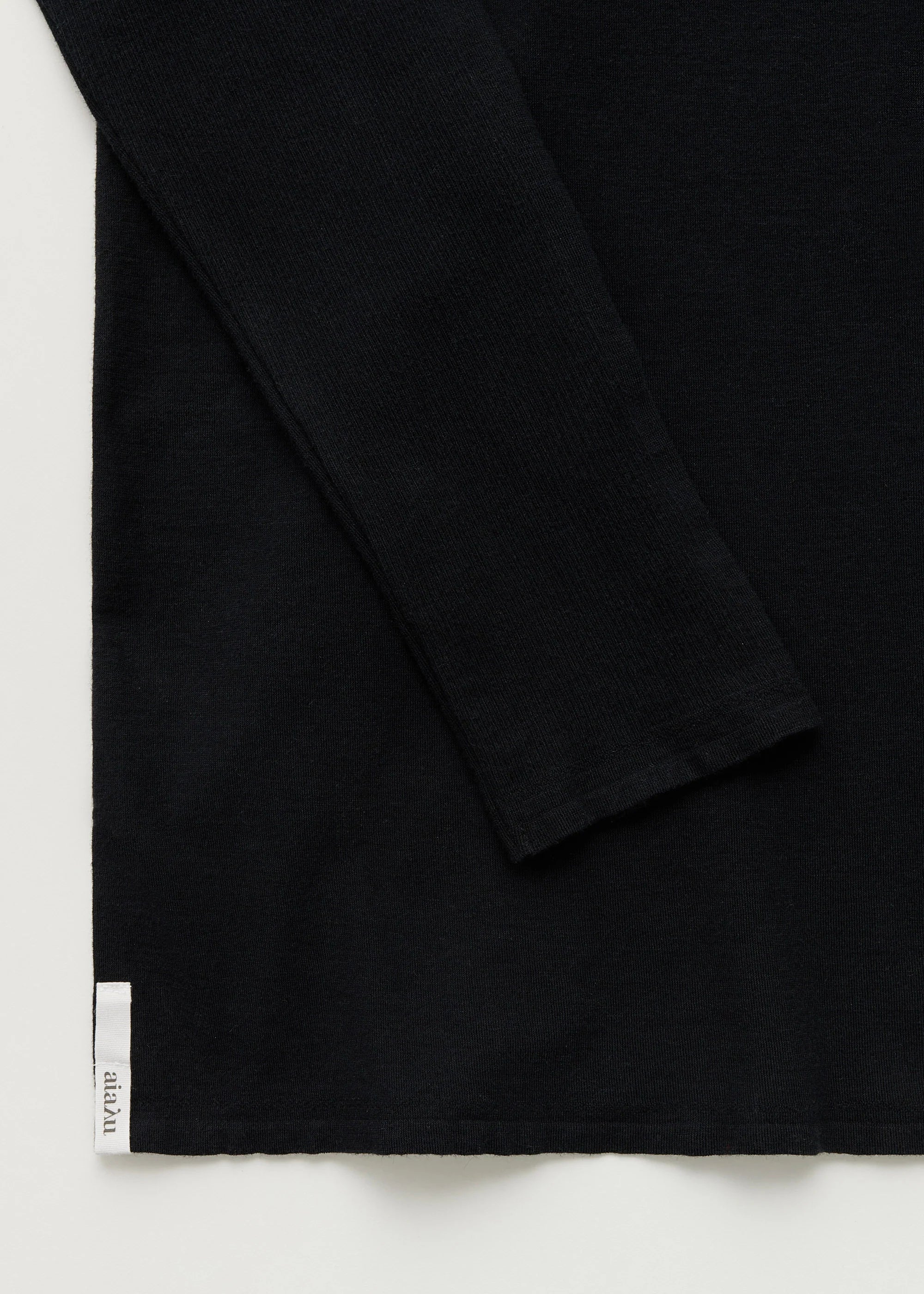 Gentle Cashmere Long Sleeve / Black