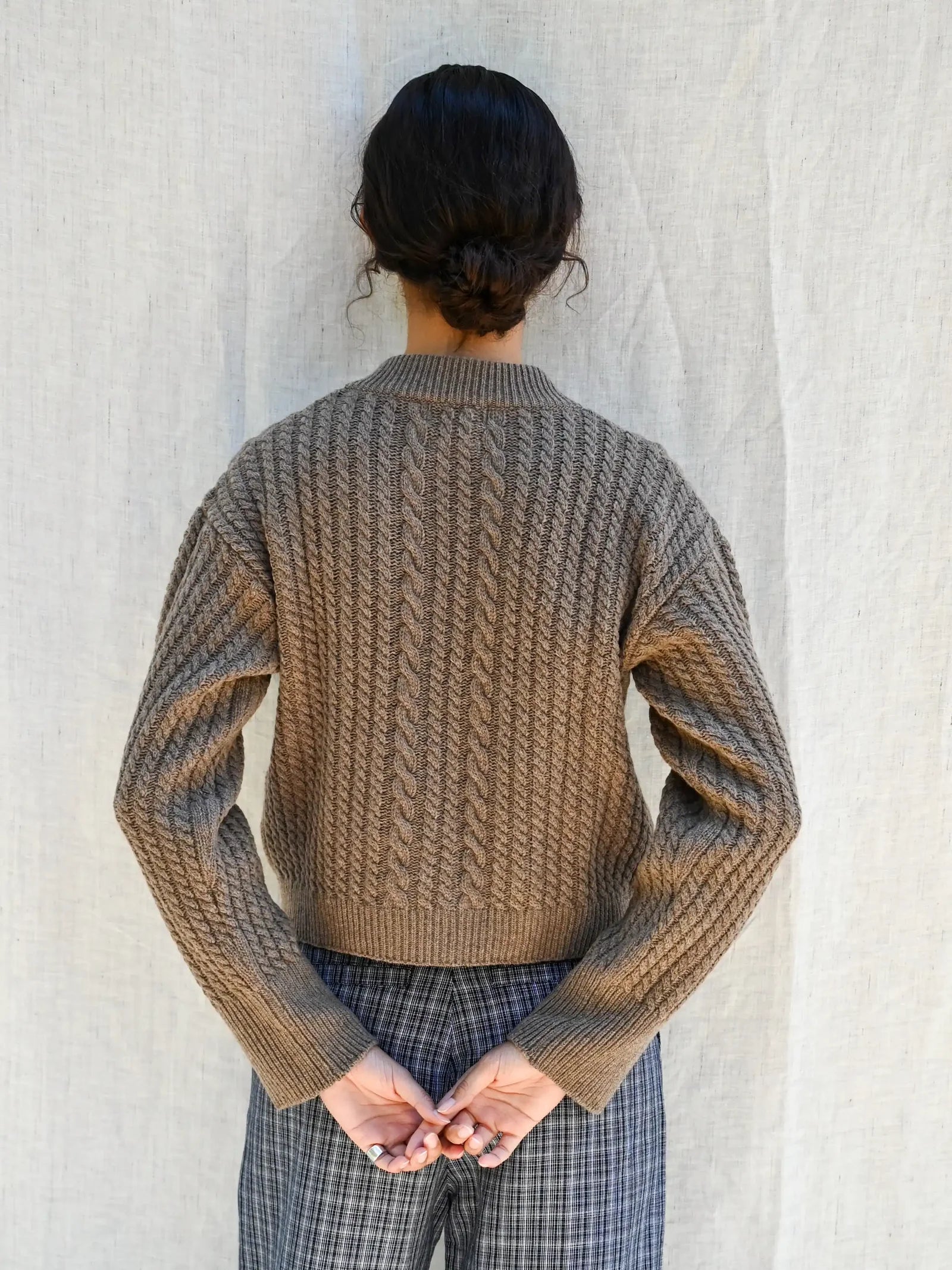 Gertrud Cable Cardigan / Coffee Melange