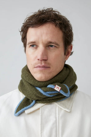 Elly Tørklæde N°218 / Huntergrøn