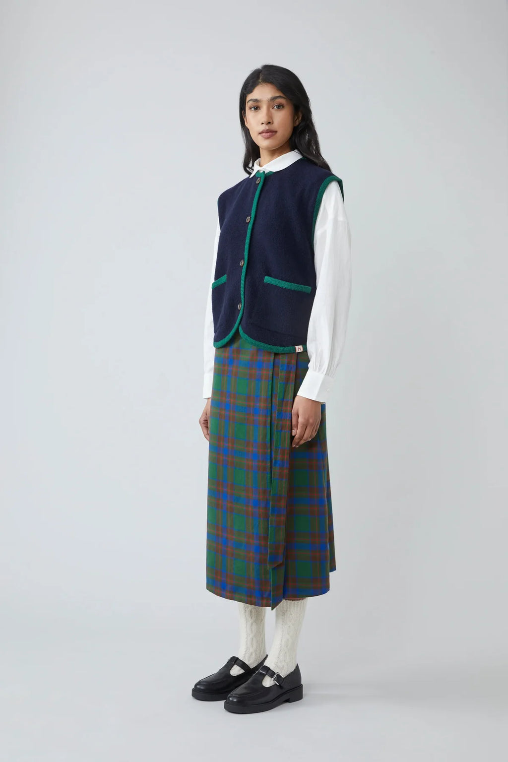 Nora Cardigan N°212 / Uniform