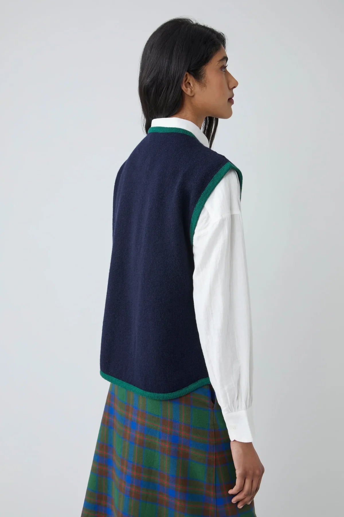 Nora Cardigan N°212 / Uniform