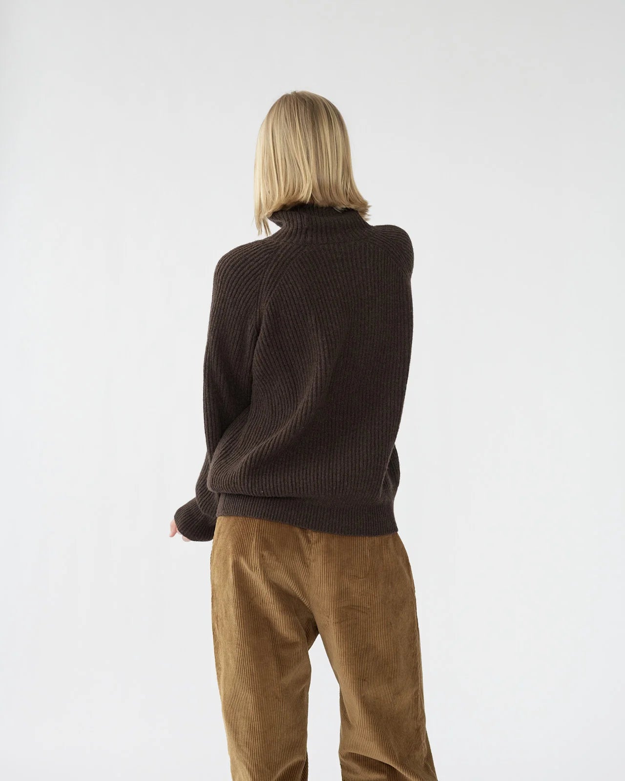 Shetland Wool Large Rib Crew-Neck Jumper / Brown