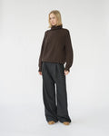 Fine Wool Wide Box Trousers / Black