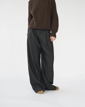 Fine Wool Wide Box Trousers / Black