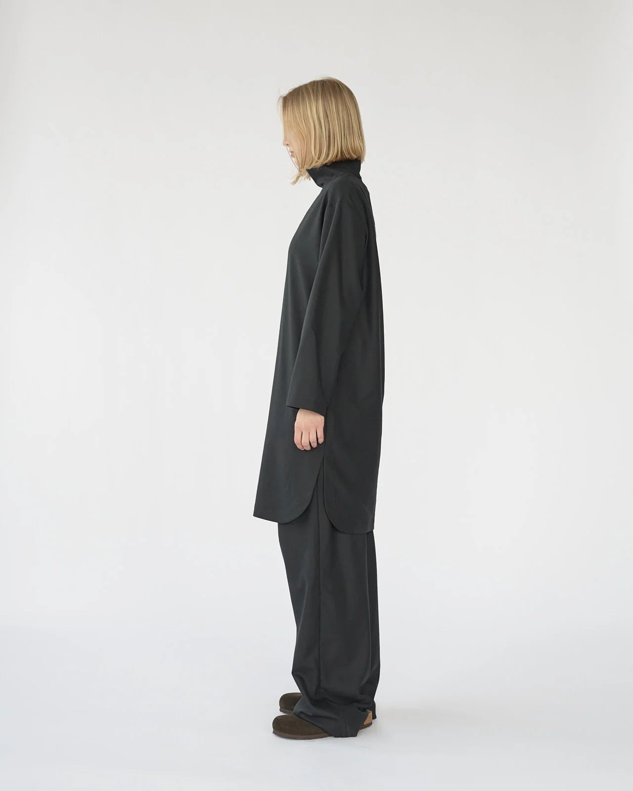 Fine Wool Shirt Dress / Black