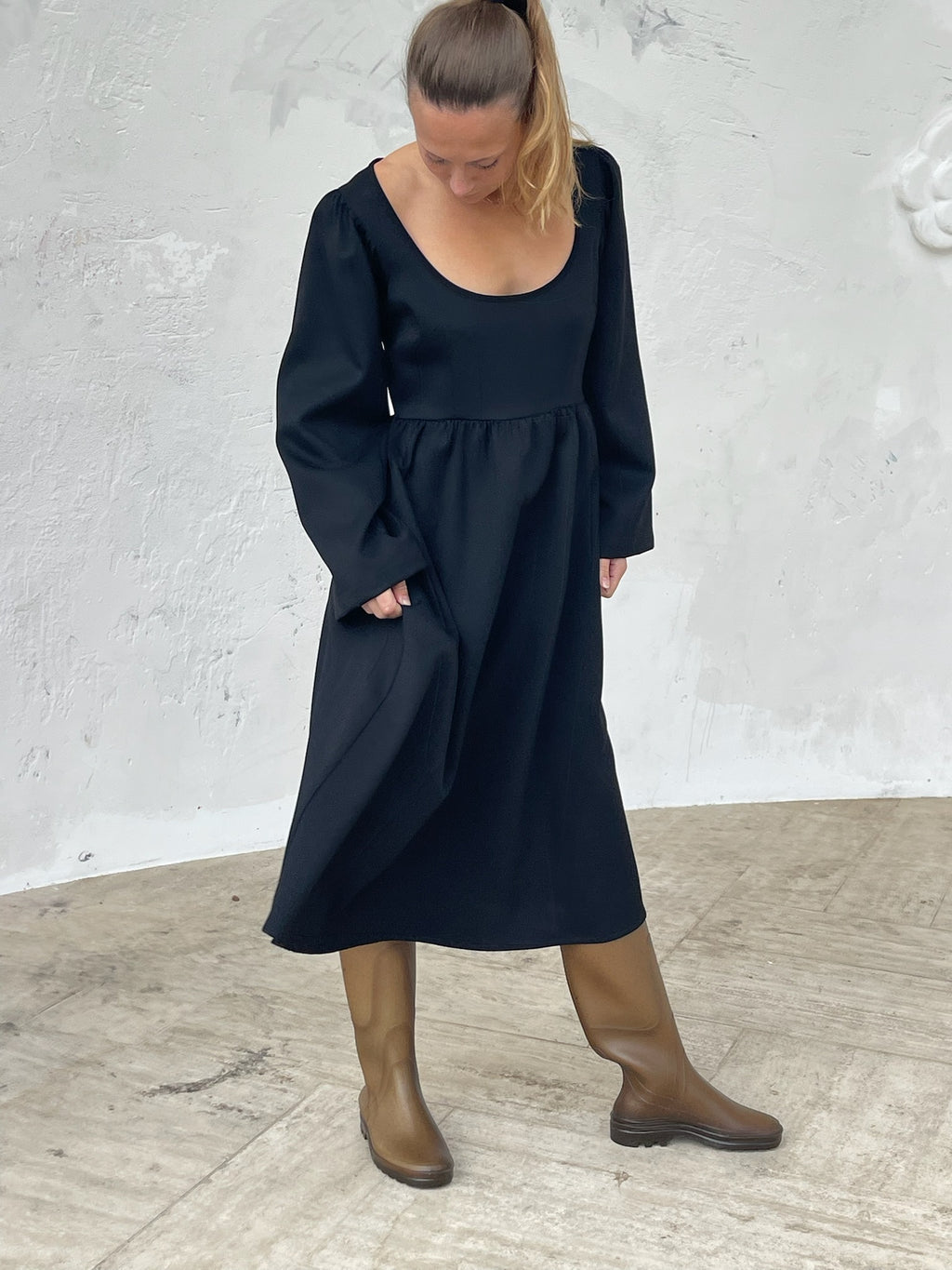 Julie 7/8 Dress