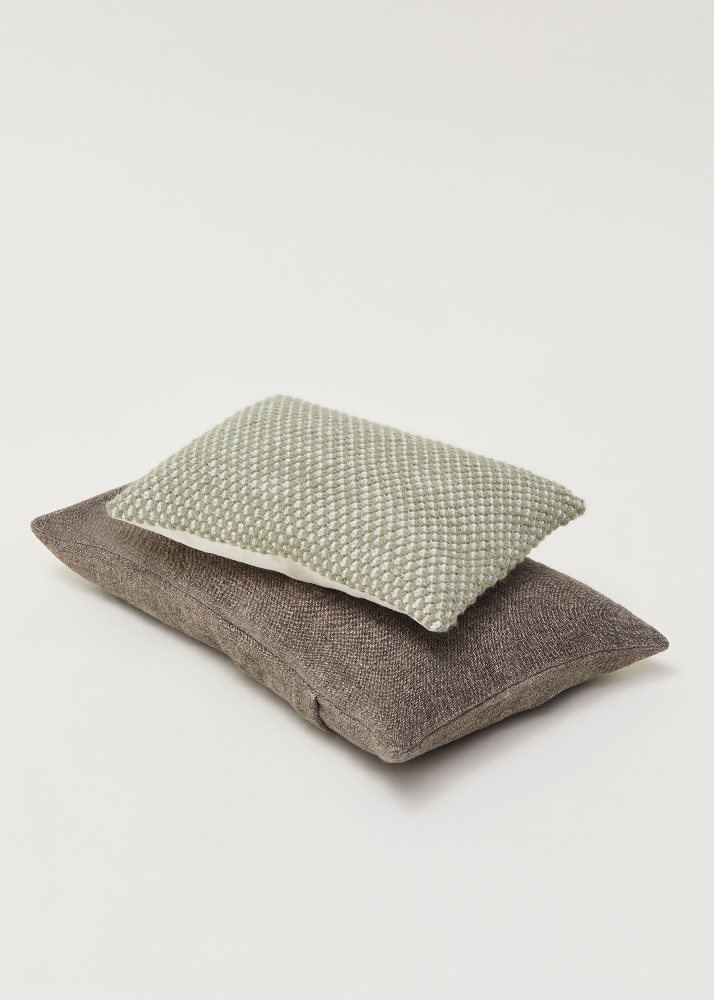 Heather Classic Cushion (30x40) / Mix Dusty Green/Albicant