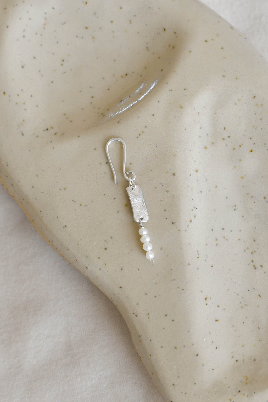 Goutte de Petite Perles Earring / Silver